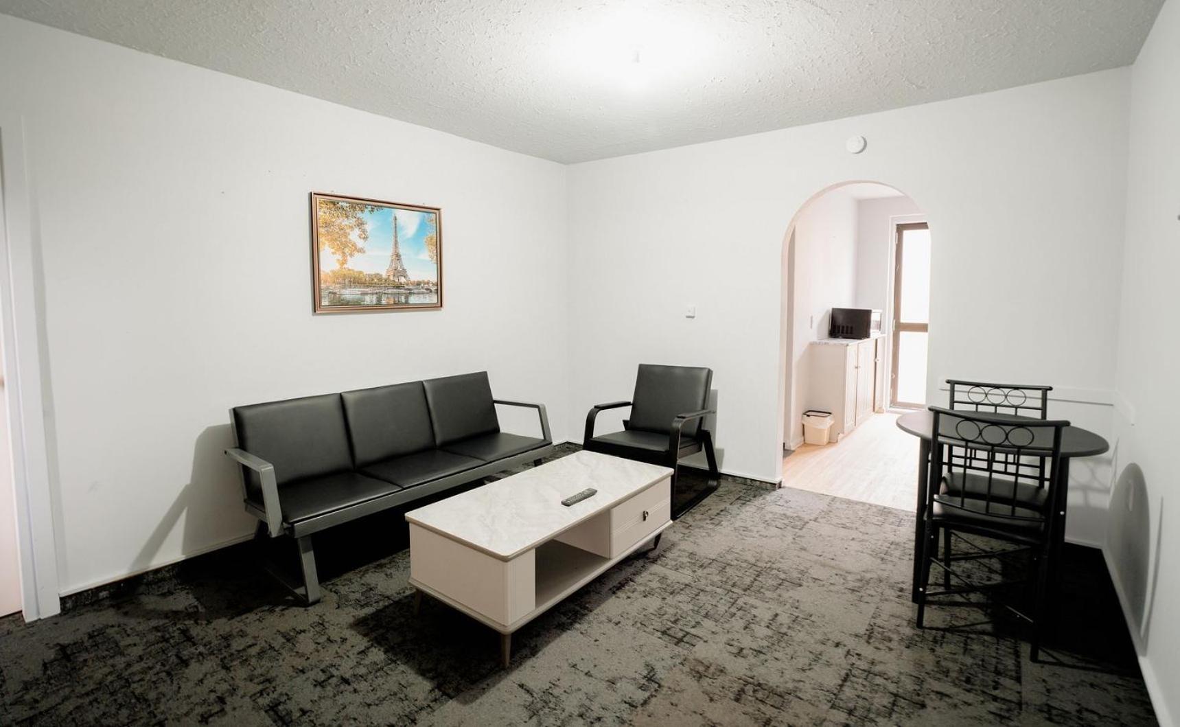 Hotel 301 Bealey Ave *