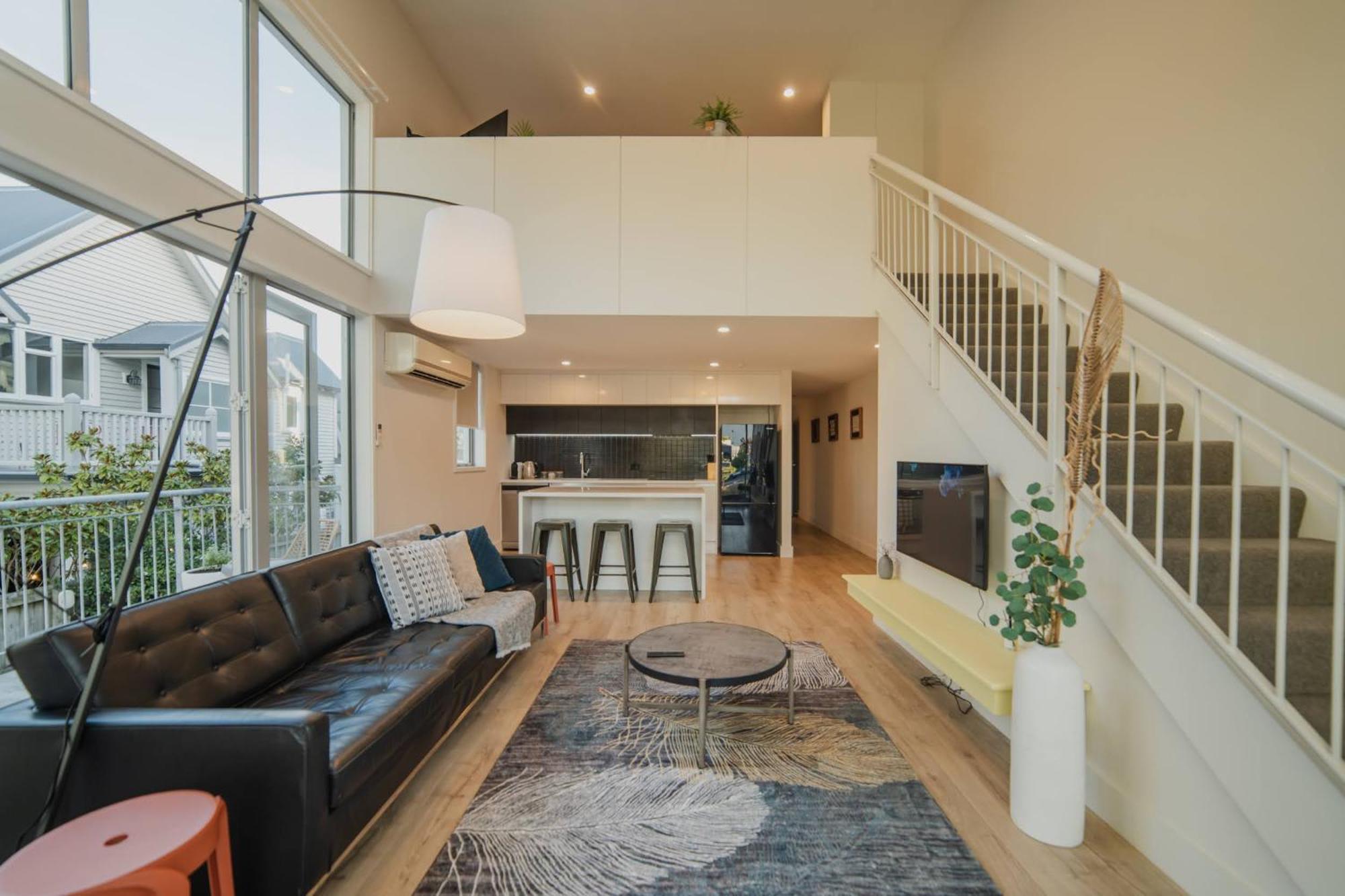 Holiday home Cbd Edge - 2br With Balcony Sleeps 4