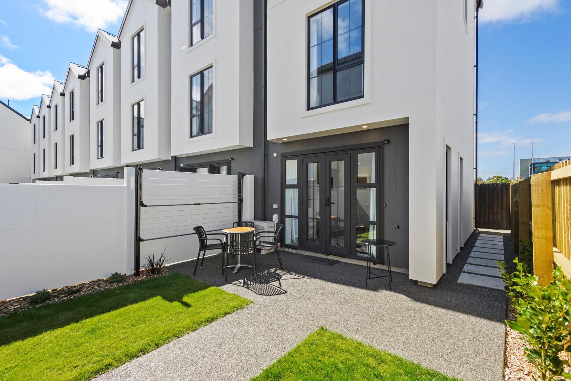 2 Bdr 2bth On Peterborough 1 Min Walk To Town Hall Holiday home *