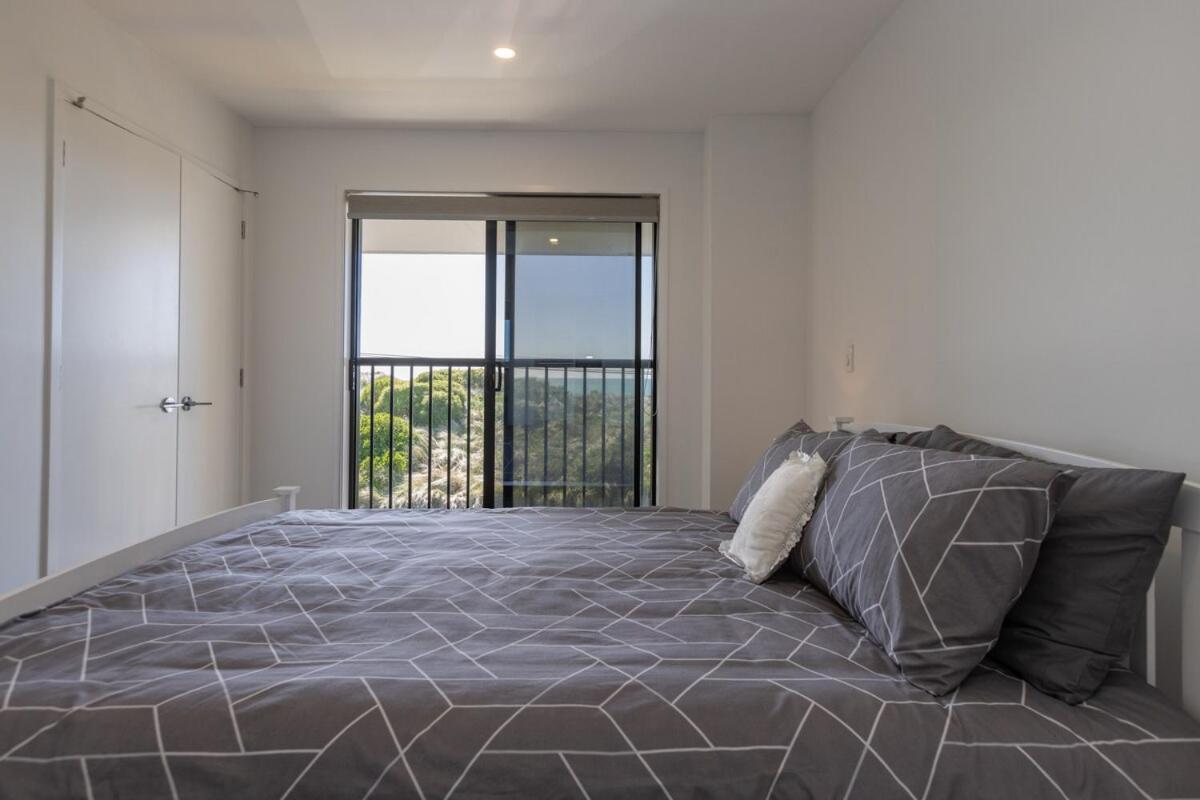 Brand New 2 Bed Ocean View! Christchurch