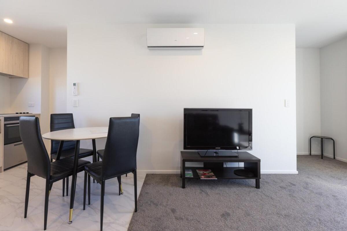 Brand New 2 Bed Ocean View! Holiday home