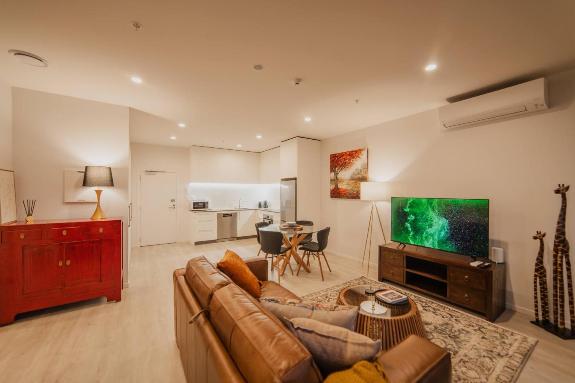 1br - Balcony Kitchen & Bath *