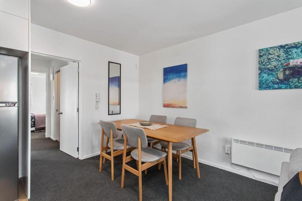 Apartment Handy Cbd Covered Free Parking Gym 2 Bdrm Christchurch