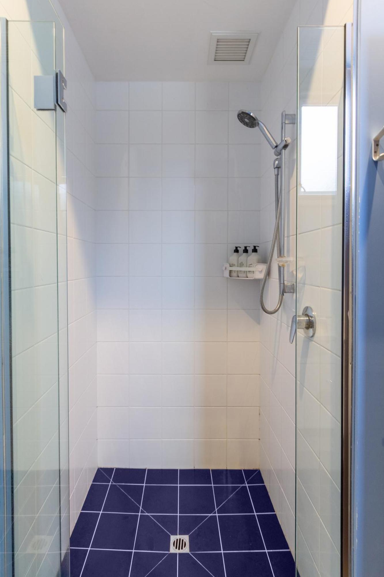 Apartment 2 Bedroom 2 Bath Modern Heritage Near Art Gallery Christchurch