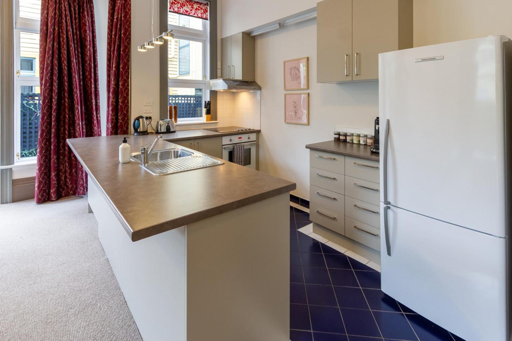 Apartment 2 Bedroom 2 Bath Modern Heritage Near Art Gallery Christchurch