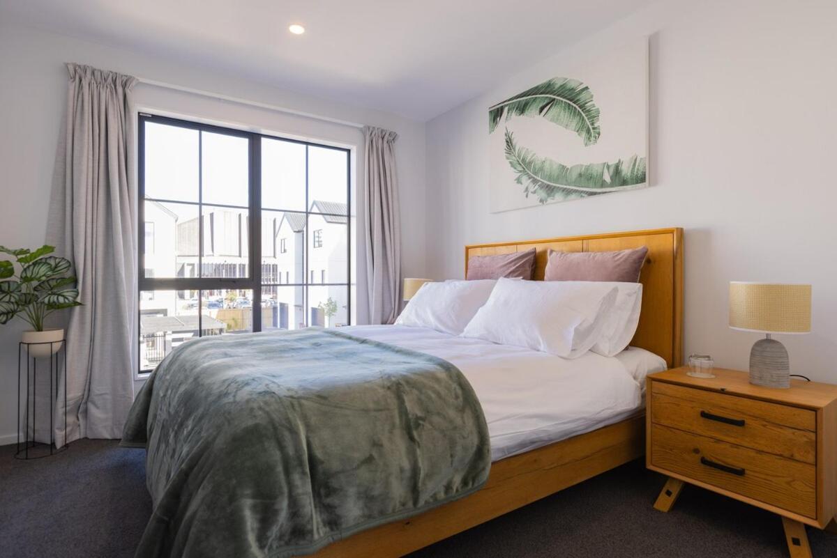 Cbd Luxury 2 Bed Bliss By Townhall And Casino