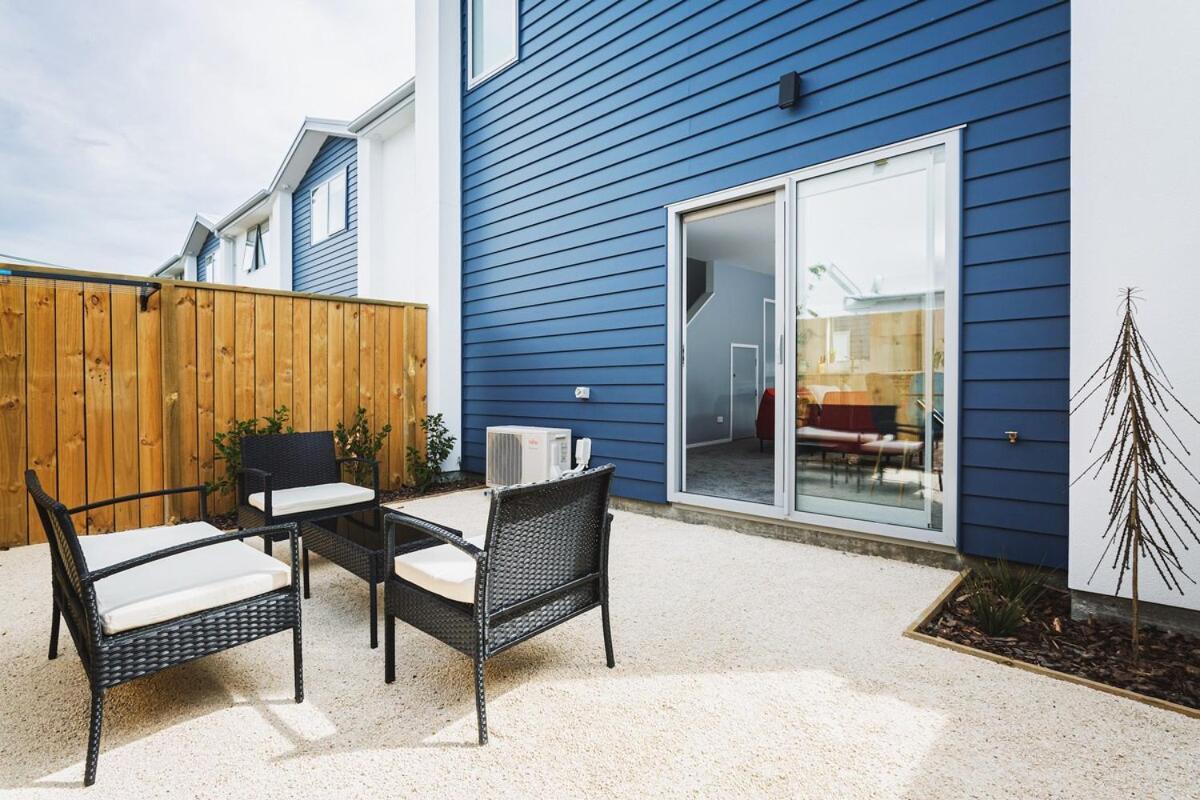 Stylish Townhouse Near Attractions Apartment