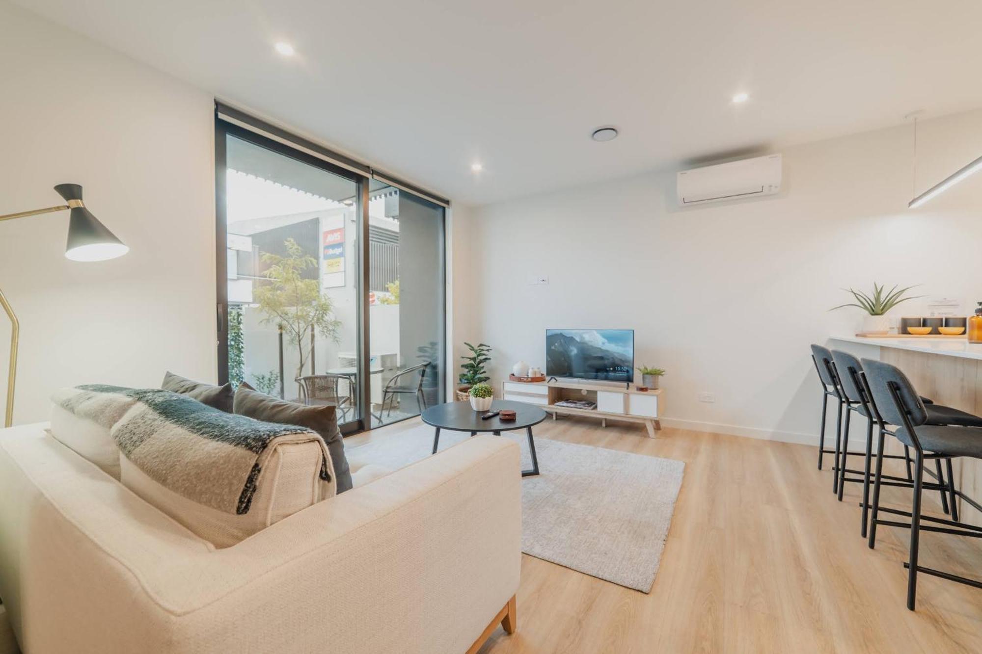 Modern 1br Retreat With Bath & Laundry - Manchester Christchurch