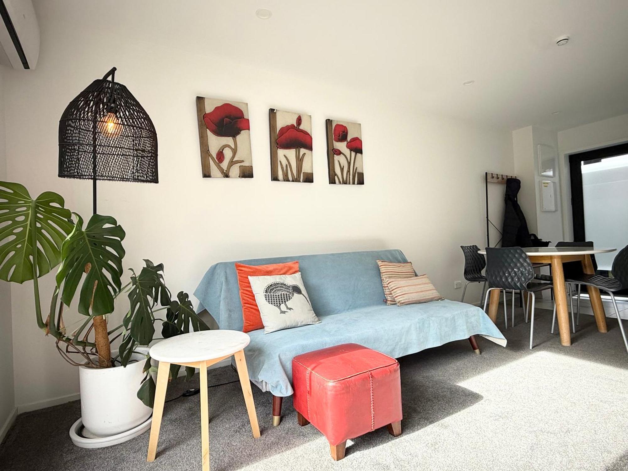 Cbd 2bdr 2bath Casino Townhall Tepae Convention Center Free Carpark *