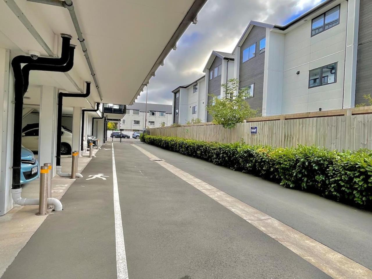 Apartment High-rise Cbd Luxury *