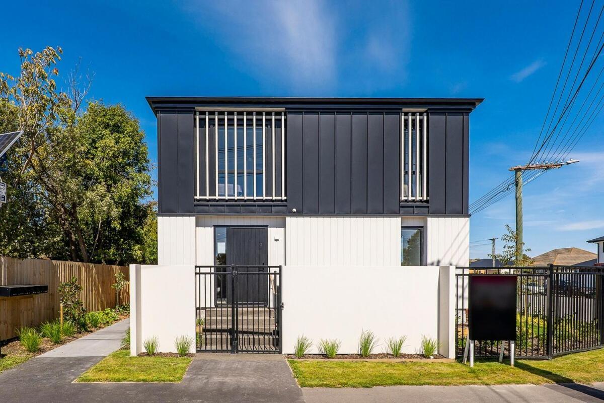 Lux Local Living Apartment Christchurch