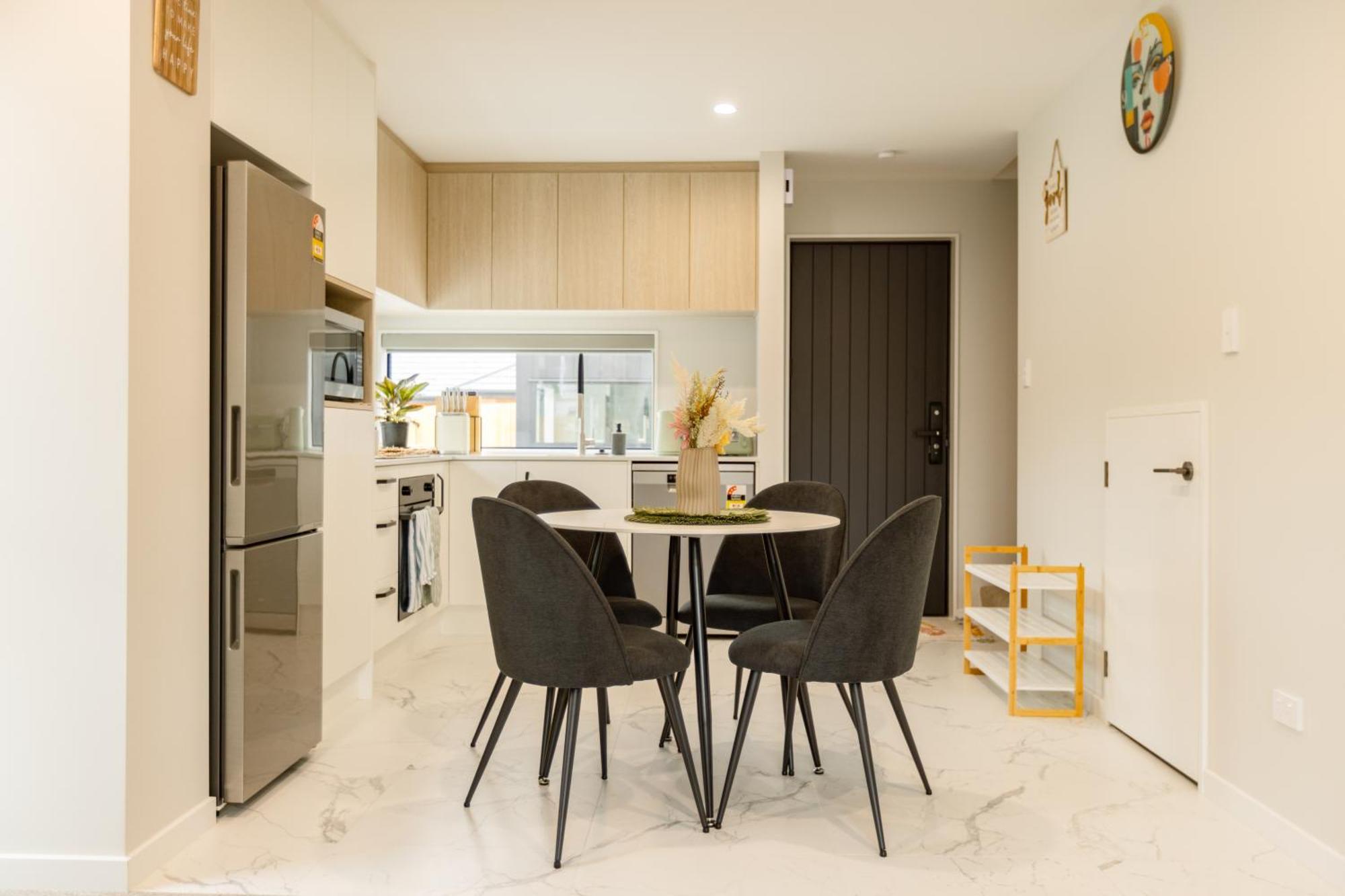 Apartment Brand New 3br With Parking