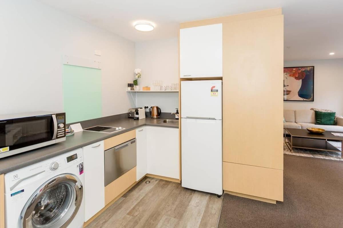 Apartment Central, Sleeps 3, Free Parking Space