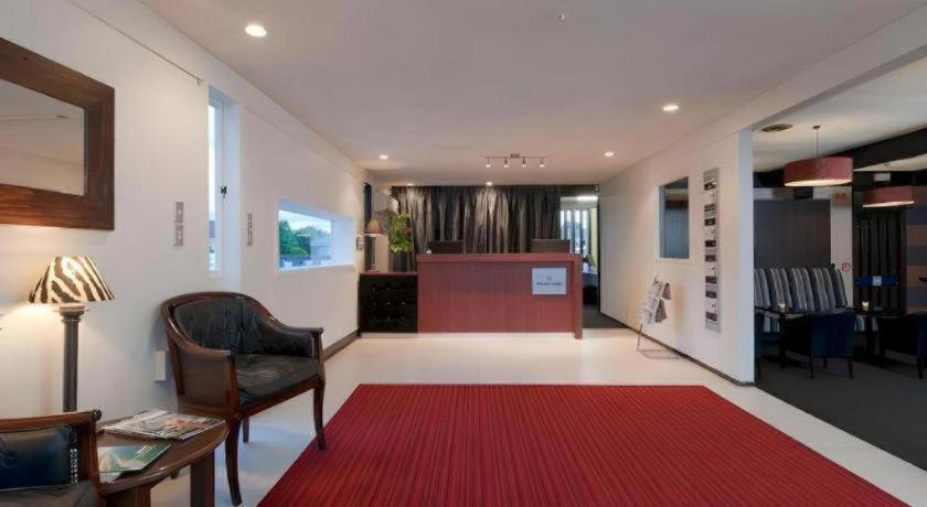 The Riccarton Hotel