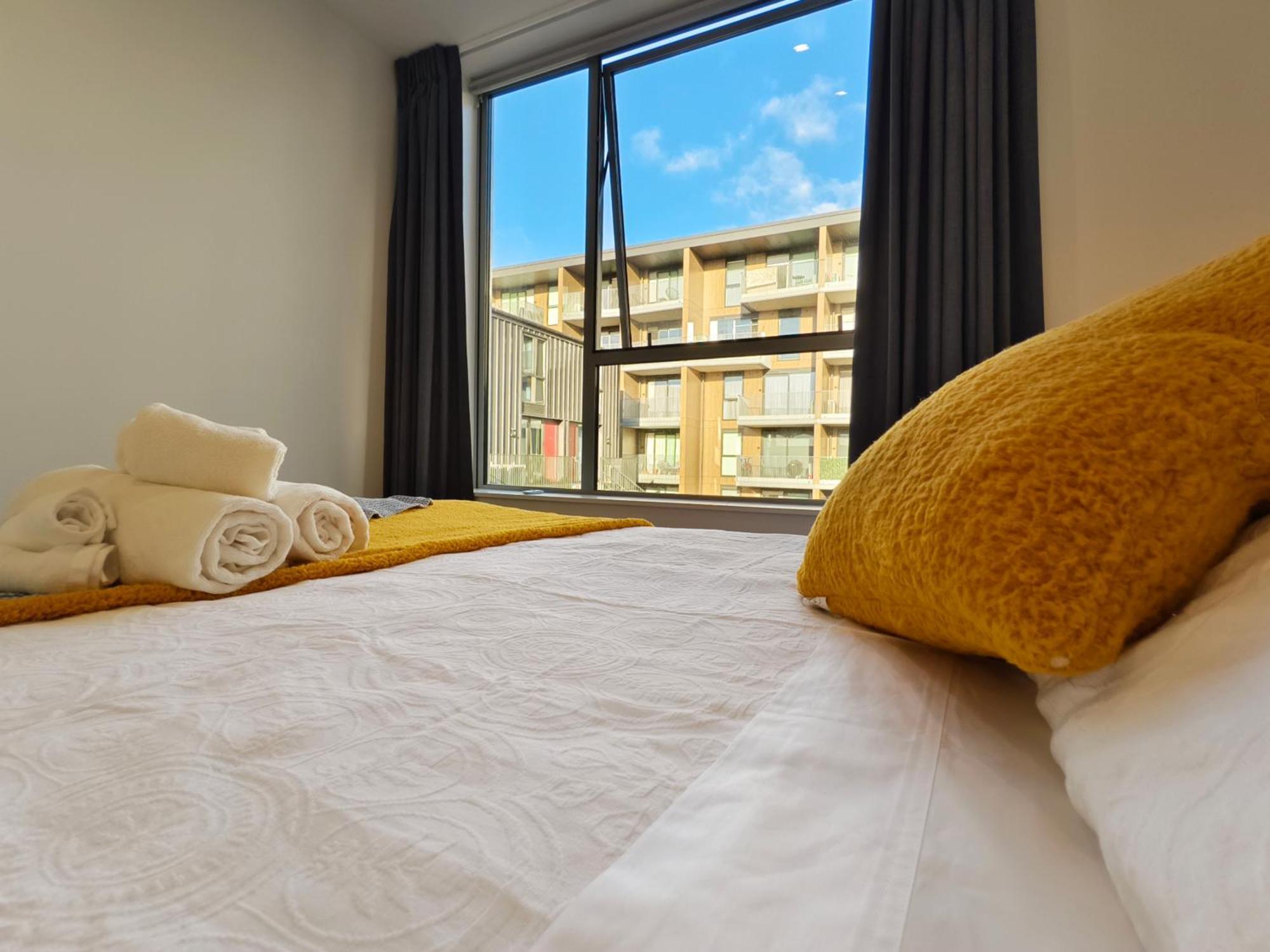 Cbd 2 Bed 2 Bath Parkside Retreat With Freeparking *