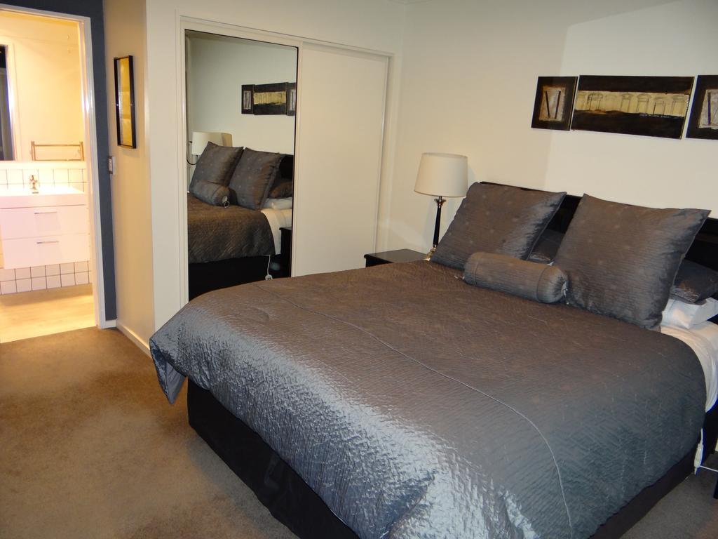 Alumni House - Canterbury Bed & Breakfast Christchurch
