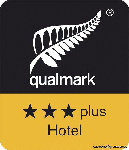 Camelot Cathedral Square Hotel 3*