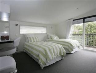 At The Beach B&B Bed & Breakfast Christchurch