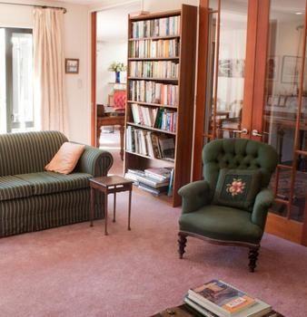 40 Thornycroft Street Bed & Breakfast 5*