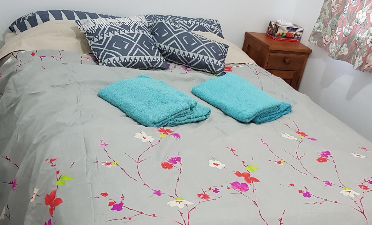 Holly House Guest house Christchurch