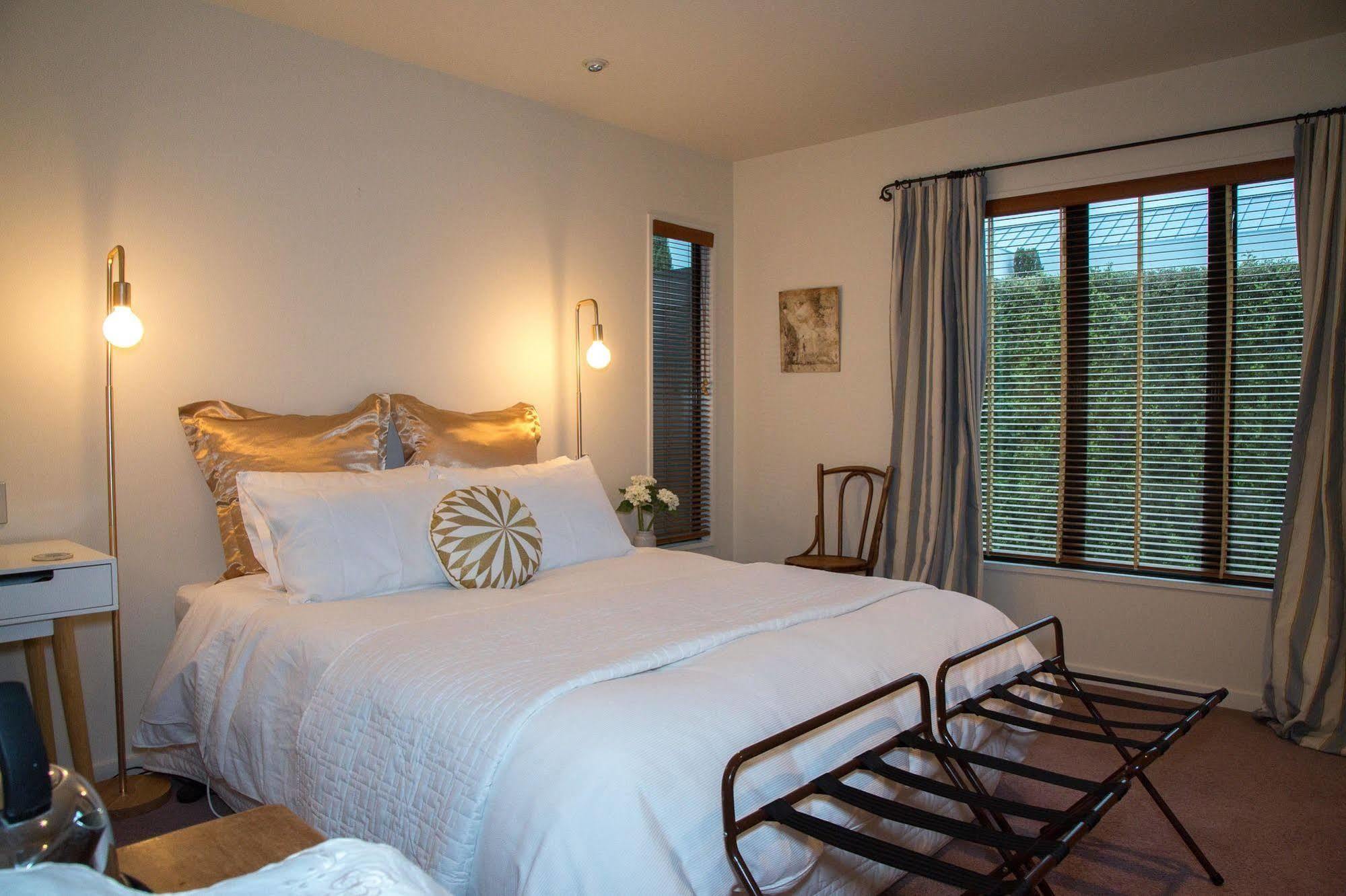 40 Thornycroft Street Bed & Breakfast 5*