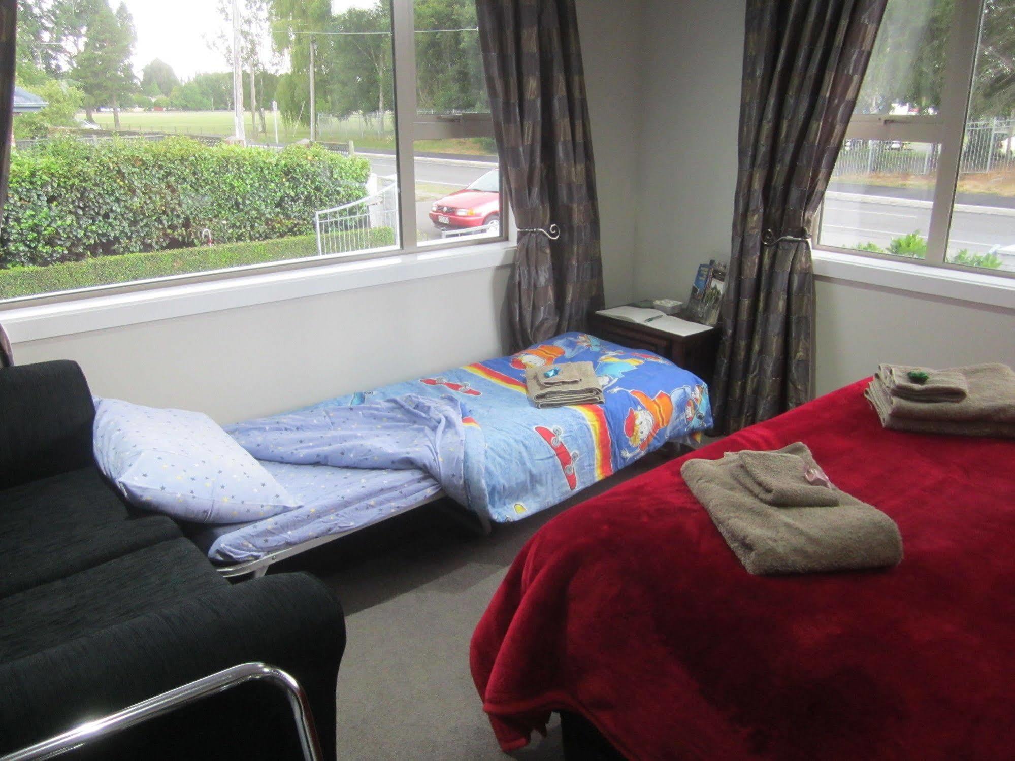 Airport Guesthouse Christchurch Airport Bed & Breakfast