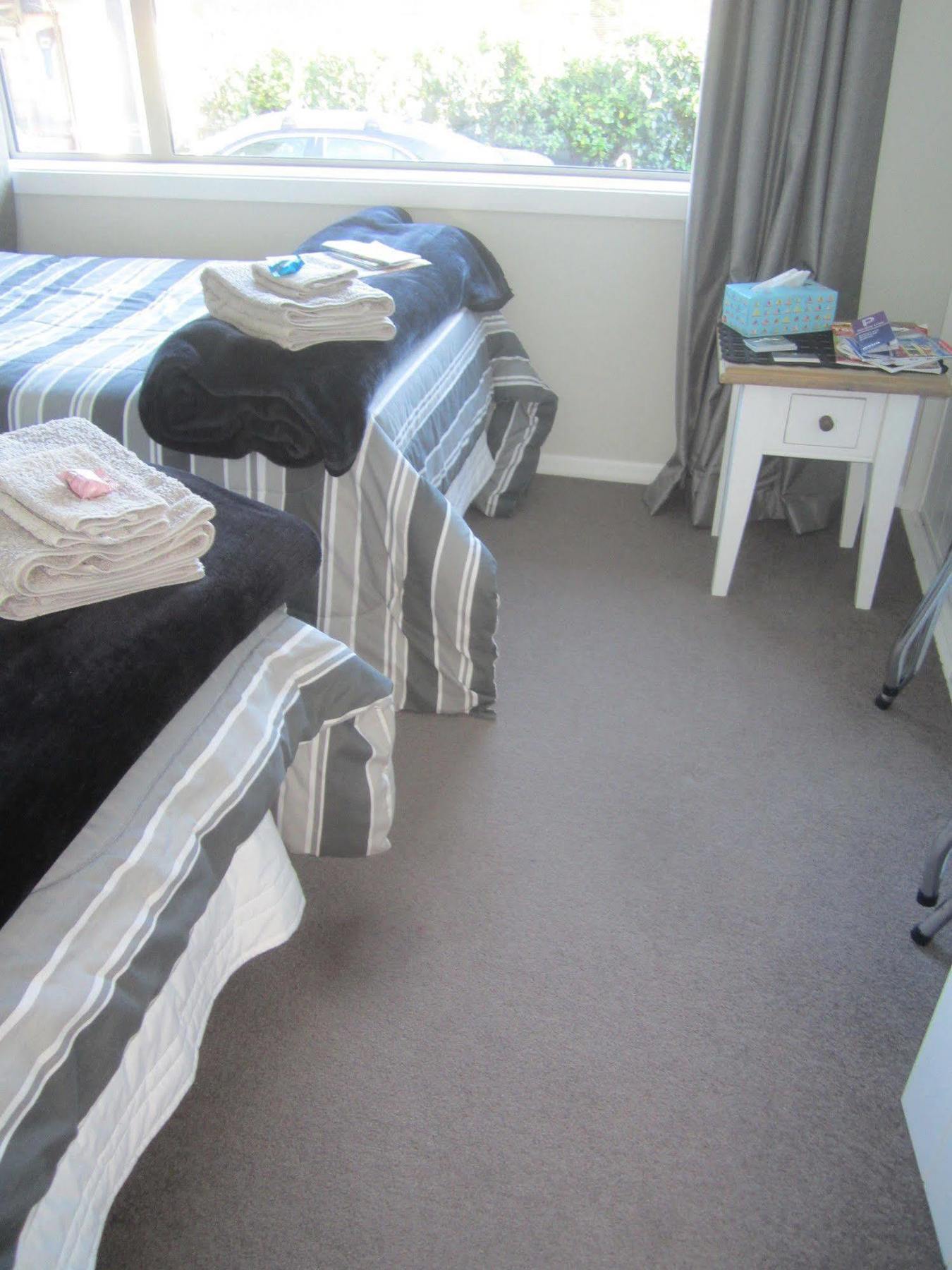 Bed & Breakfast Airport Guesthouse Christchurch Airport 3*