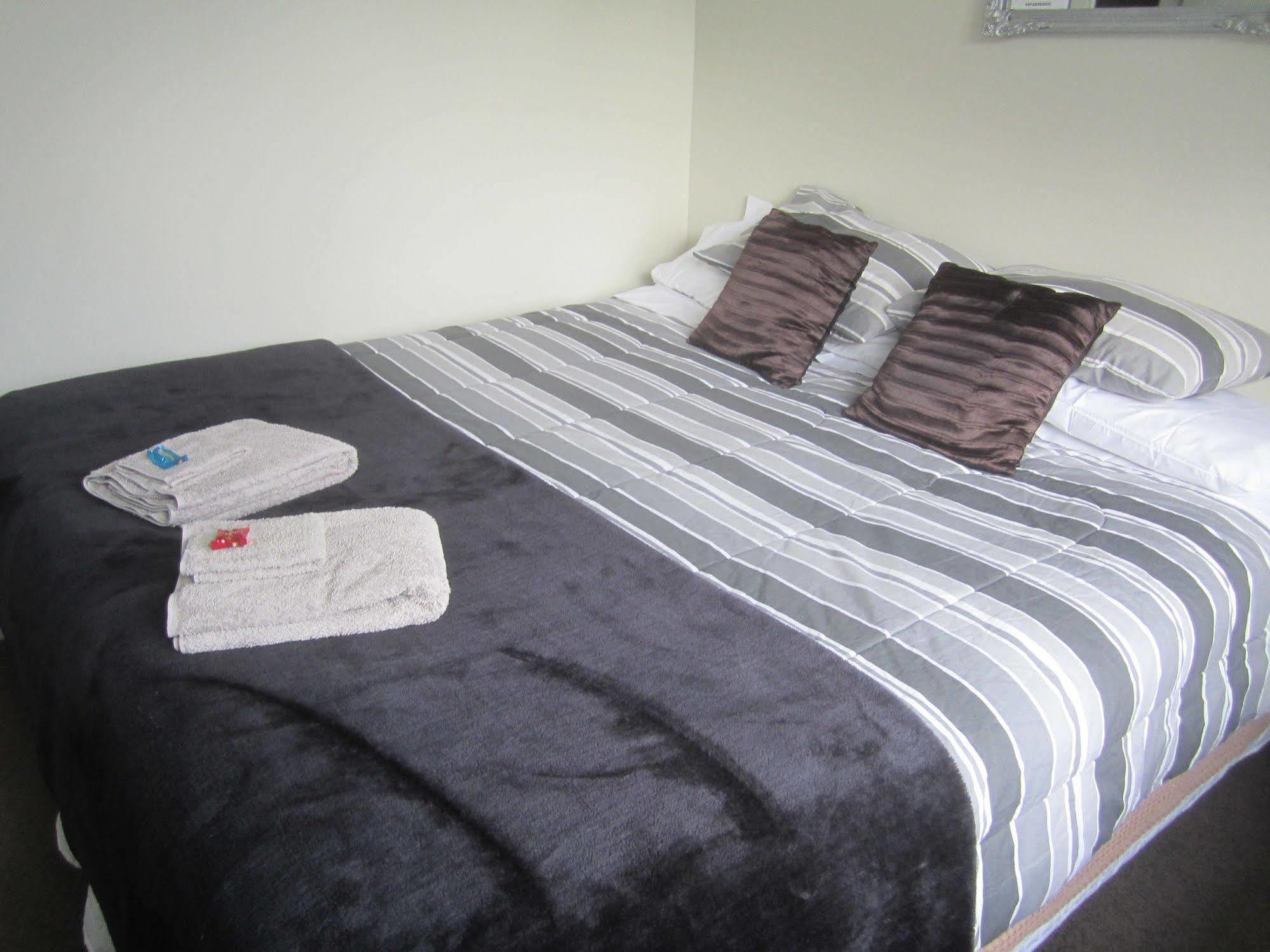 Bed & Breakfast Airport Guesthouse Christchurch Airport