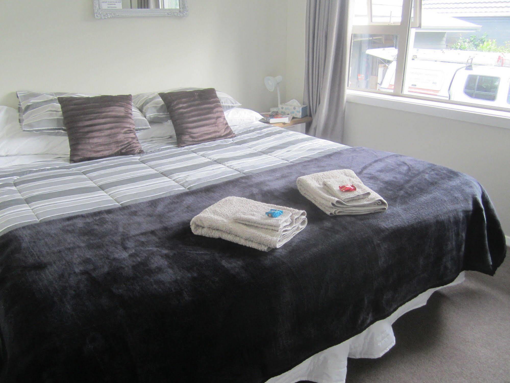 Bed & Breakfast Airport Guesthouse Christchurch Airport 3*