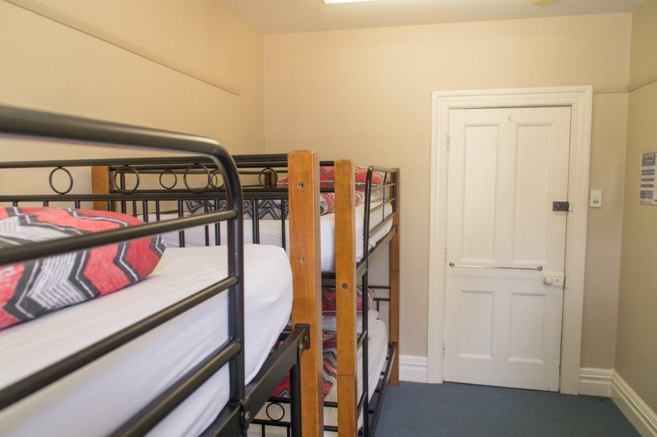 Yha Rolleston House Christchurch
