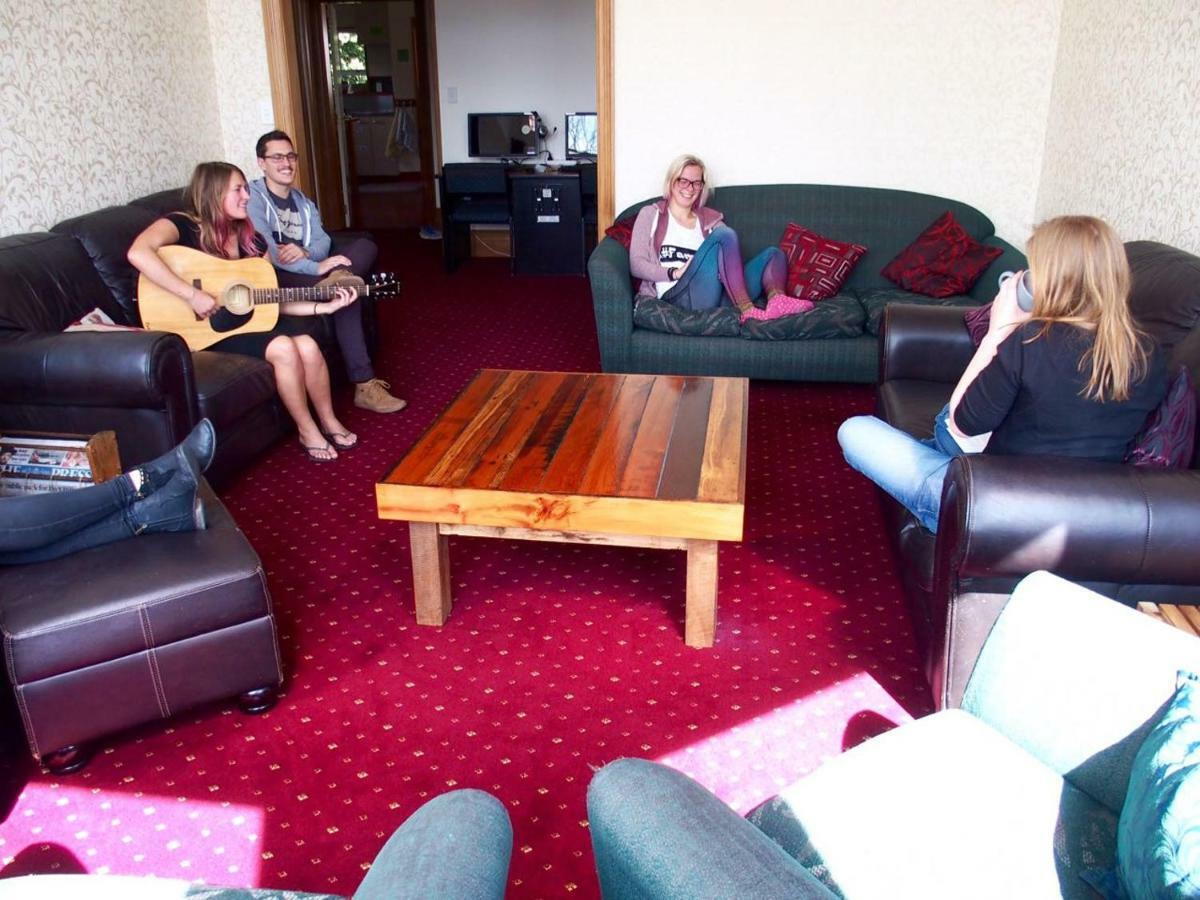 Foley Towers Bbh Hostel