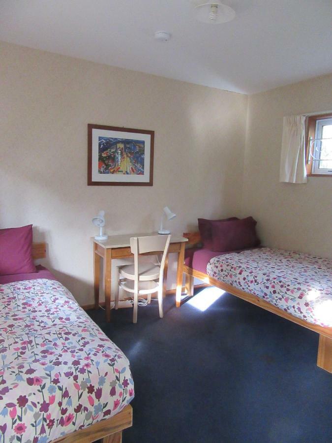 Foley Towers Bbh Hostel Christchurch