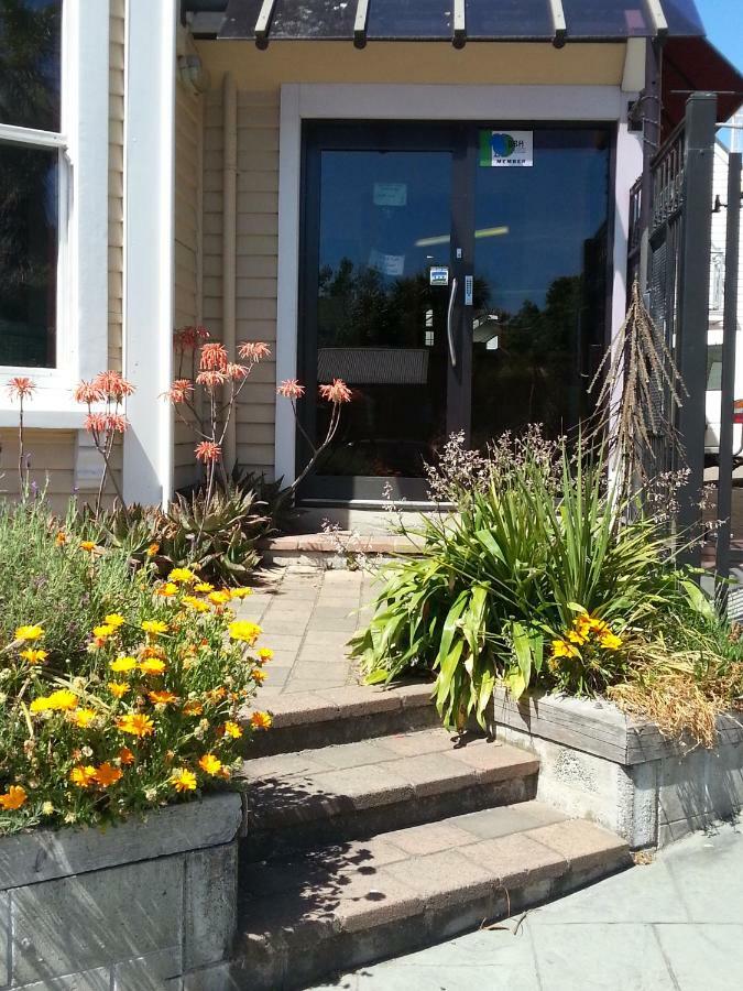 Foley Towers Bbh Hostel Christchurch