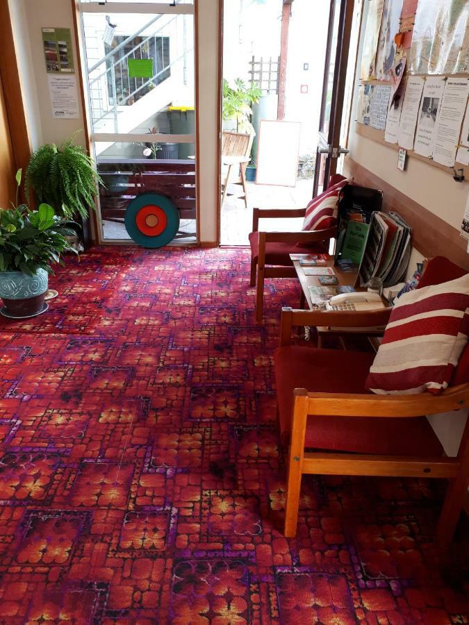 Foley Towers Bbh Hostel *