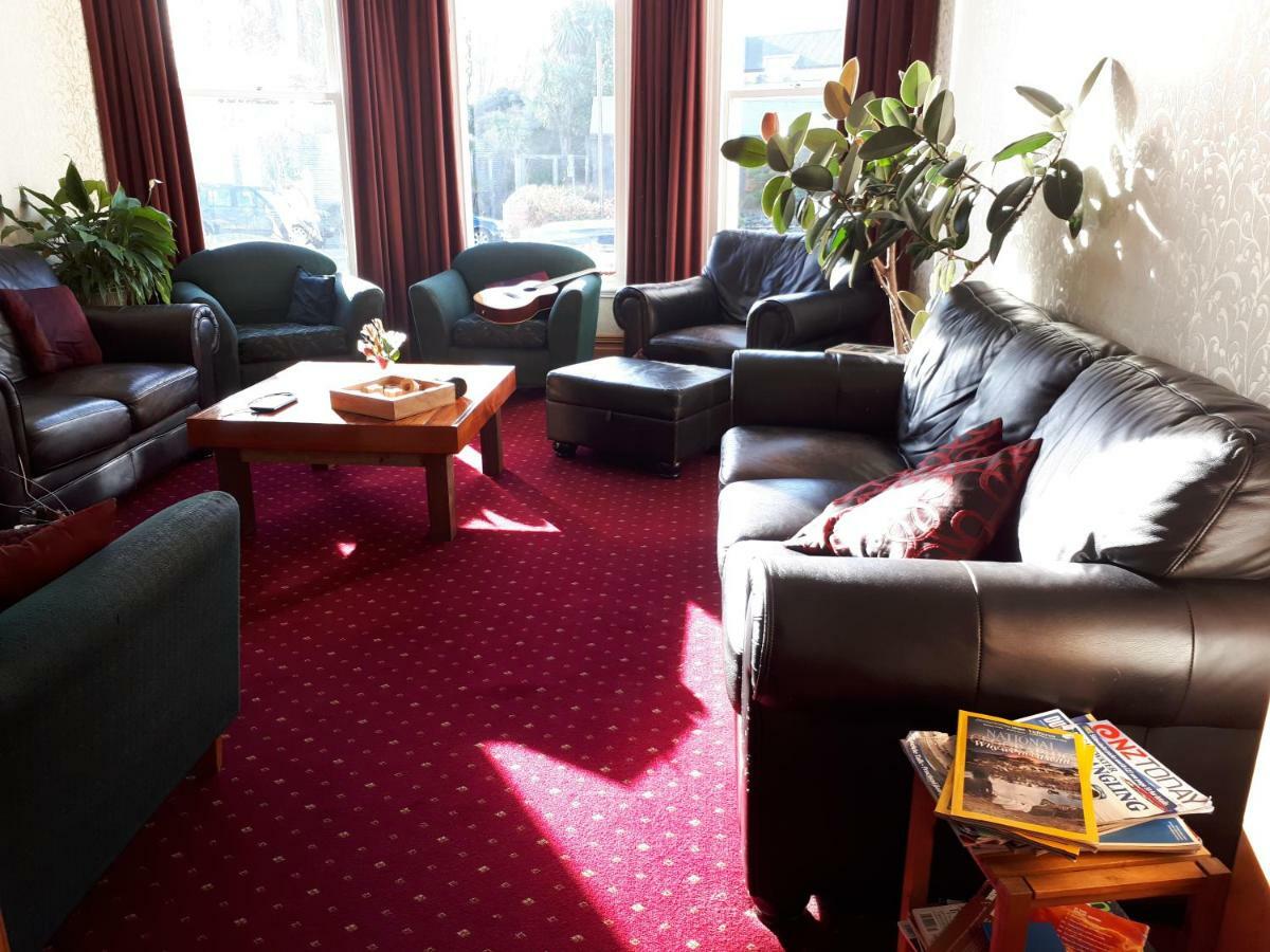 Hostel Foley Towers Bbh Christchurch
