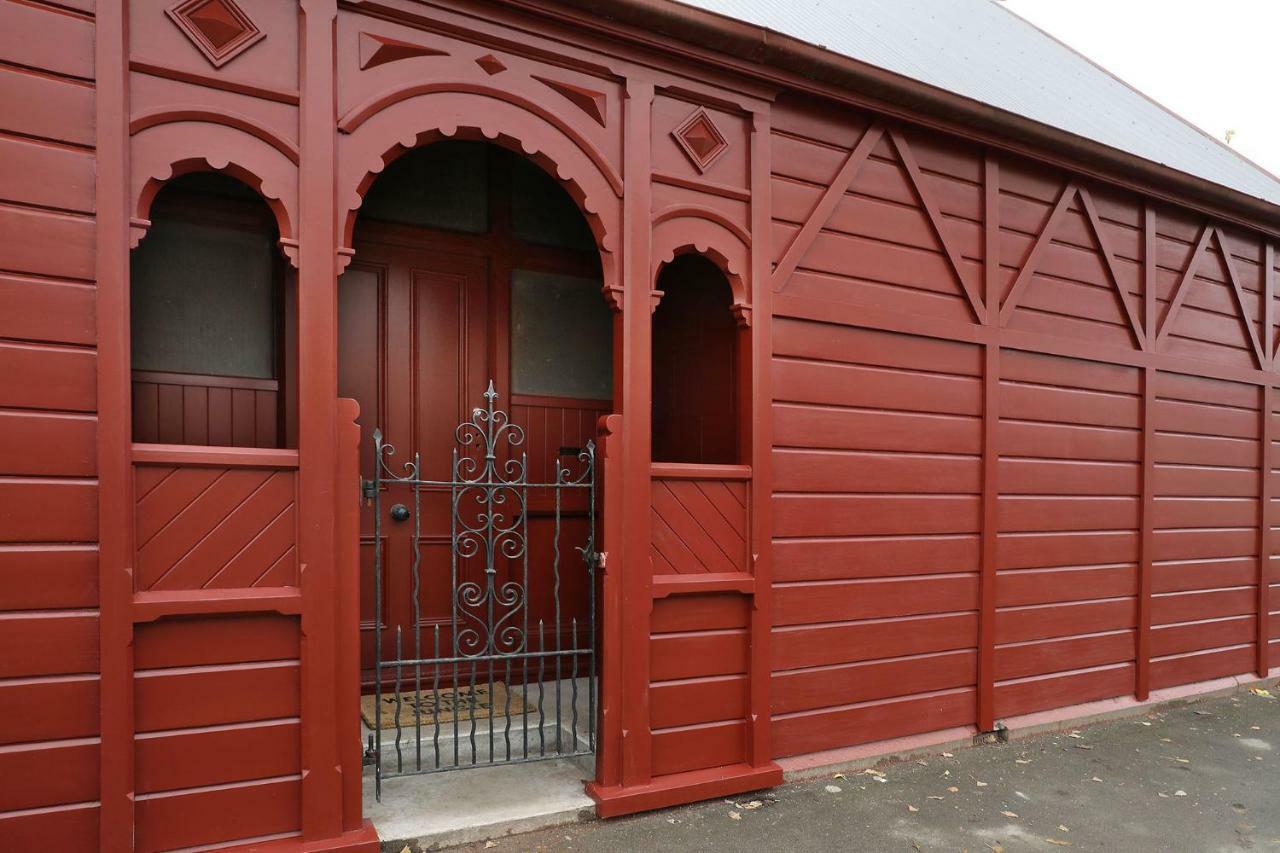 Red House 25 Bed & Breakfast Christchurch