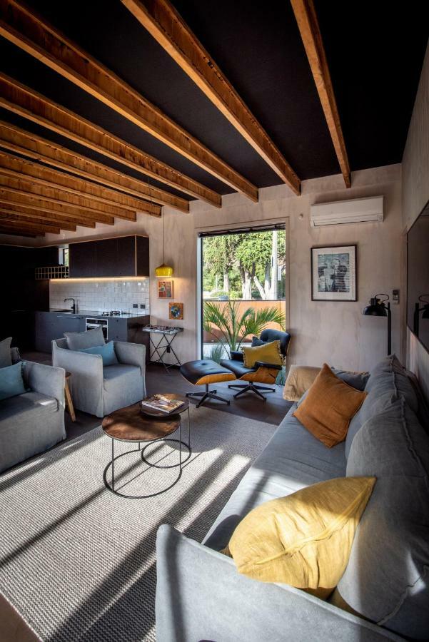 Holiday home Sumner Black Hut *