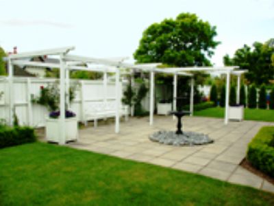 Elm Tree House 5*