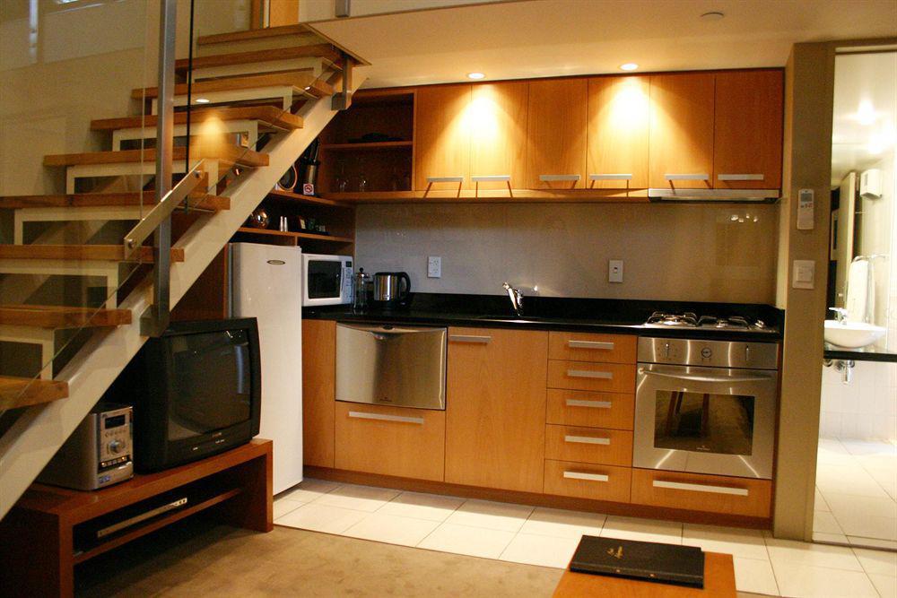 The Poplars 4*
