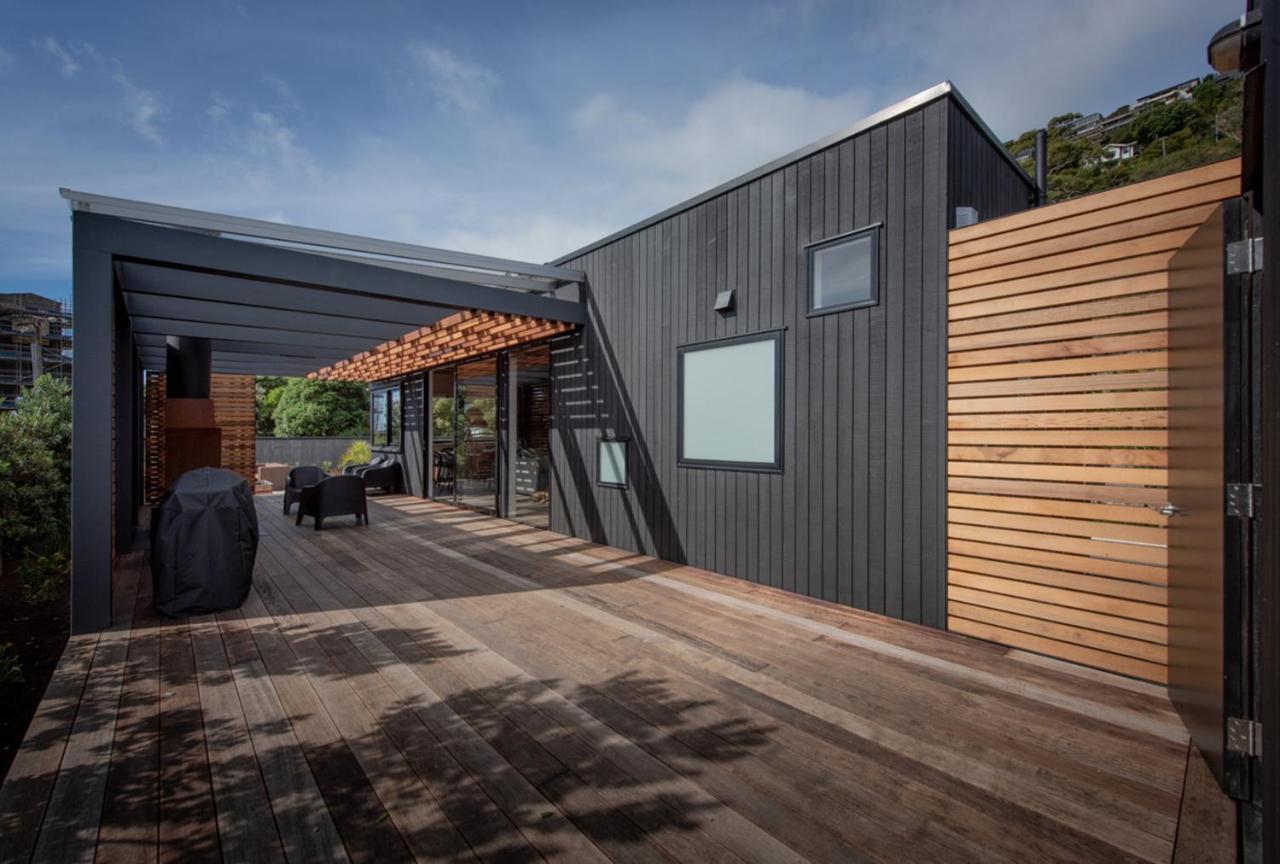 Sumner Black Hut Christchurch
