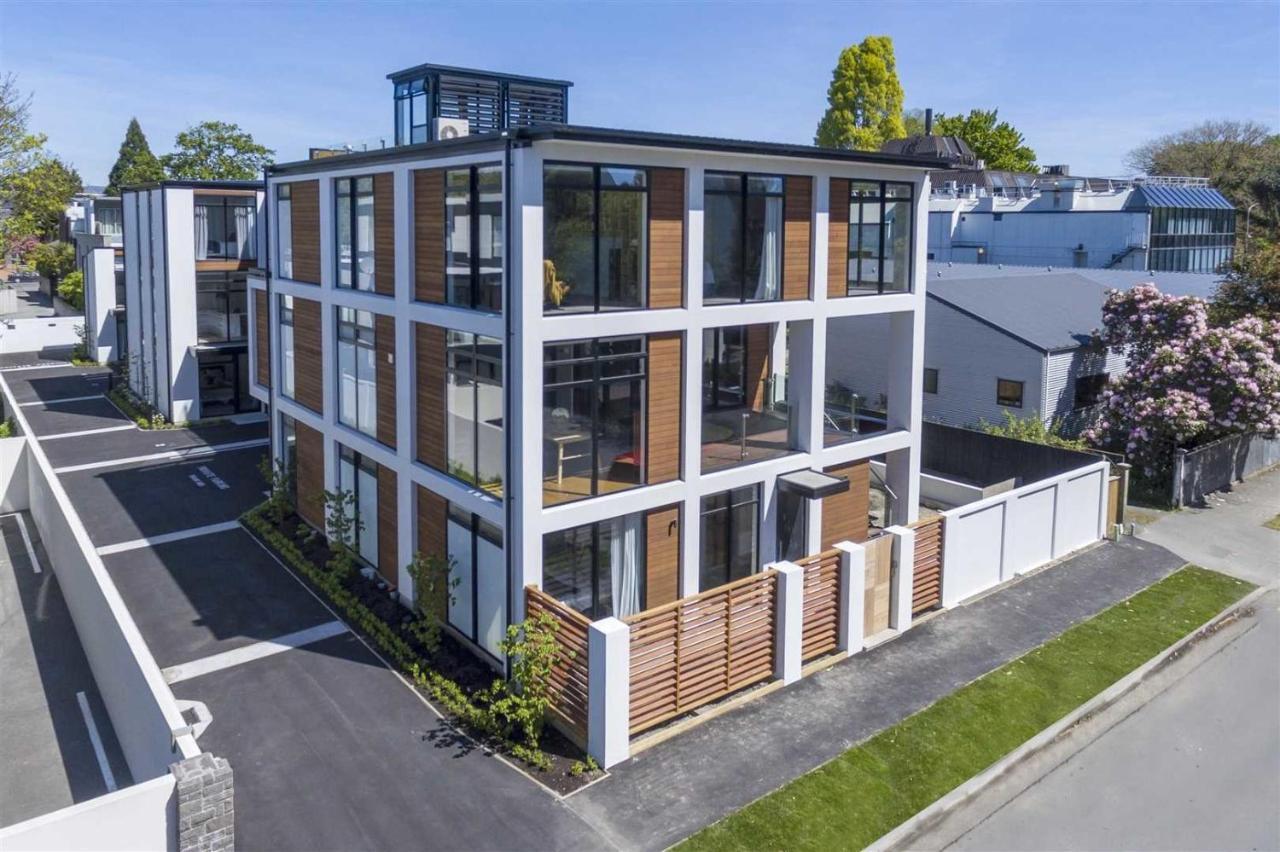 Architectural Urban Diamond Holiday home Christchurch