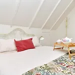 Louisa Chandler - Christchurch Holiday Homes