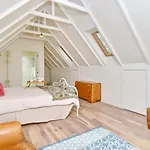 Louisa Chandler - Christchurch Holiday Homes