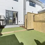 Beachside Townhouse