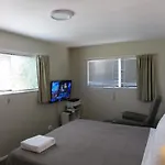 Mcwilliam Apartments
