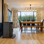 Modern Comforts In Hoon Hay