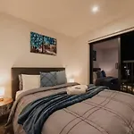 Cbd Apartment 6 - 2 Bed 2 Bath