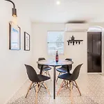 Retro Retreat