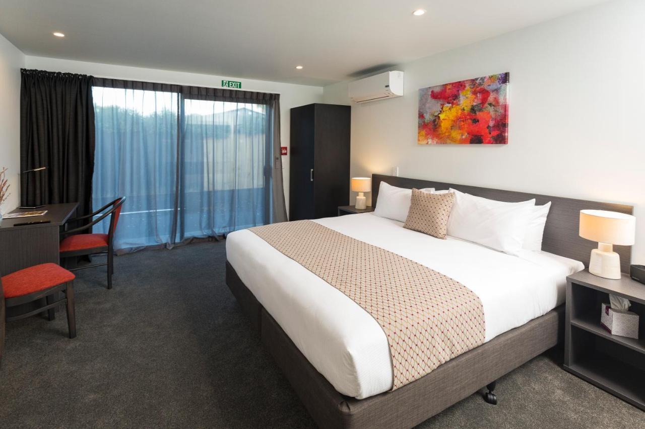Carnmore Hagley Park Motel 4*