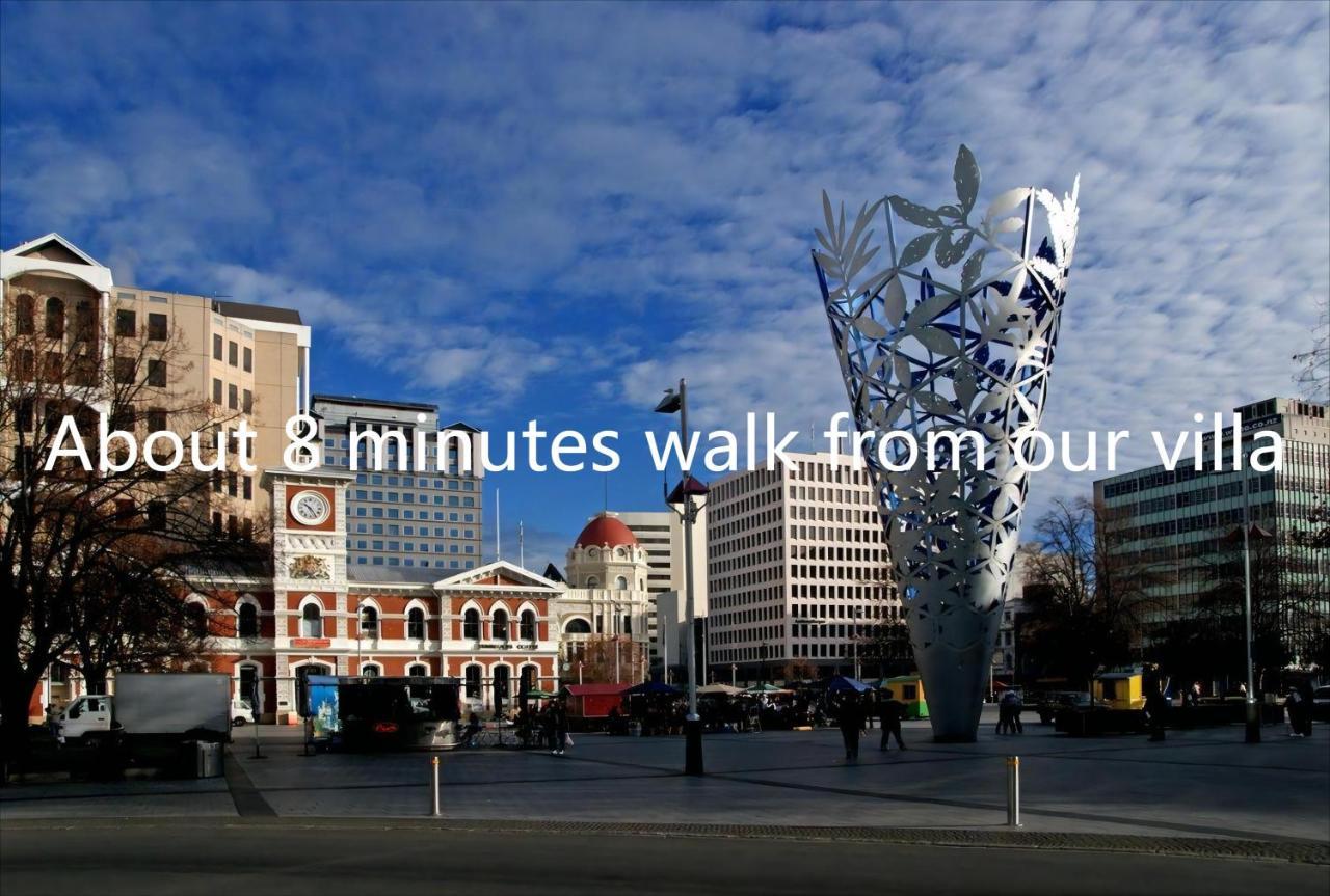 Centre Superior 3 Large Double Bedrooms * Christchurch